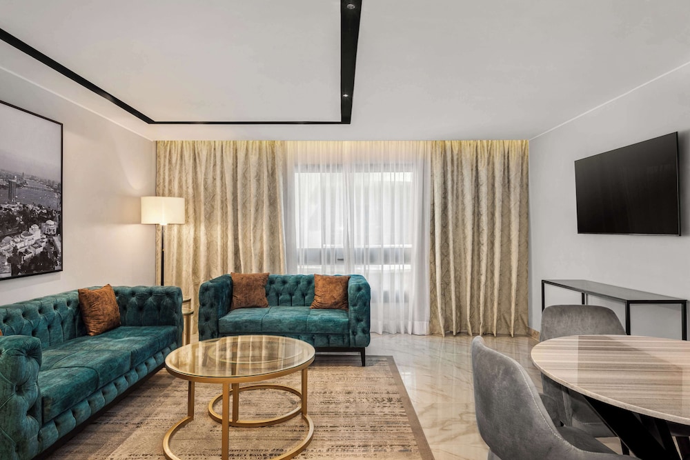 Radisson Residences Cairo Heliopolis 38/59