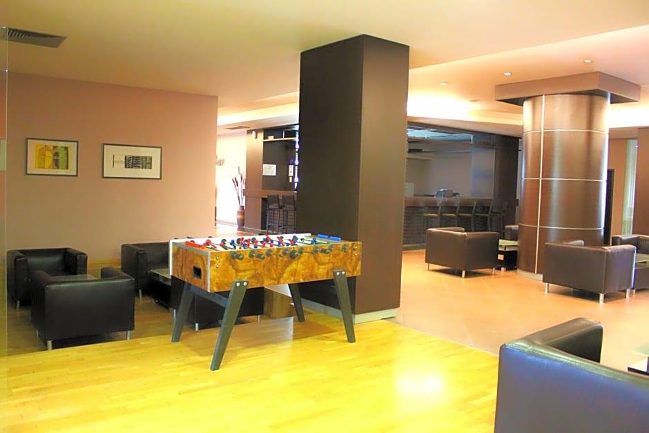 Kendros Hotel 13/20