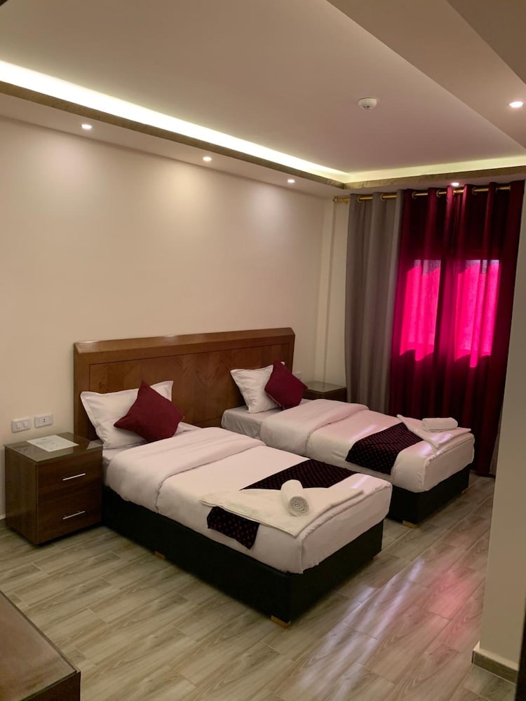 Petra Sky Hotel 12/50