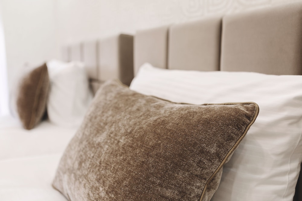 Familion Aparthotel photo3