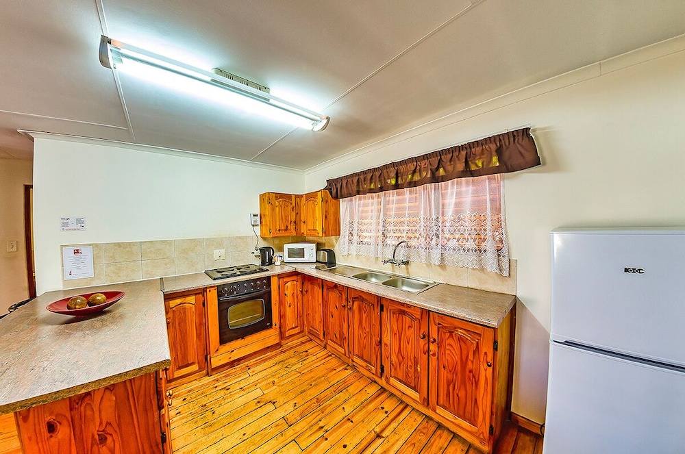 Amper Bo Guesthouse 17/35
