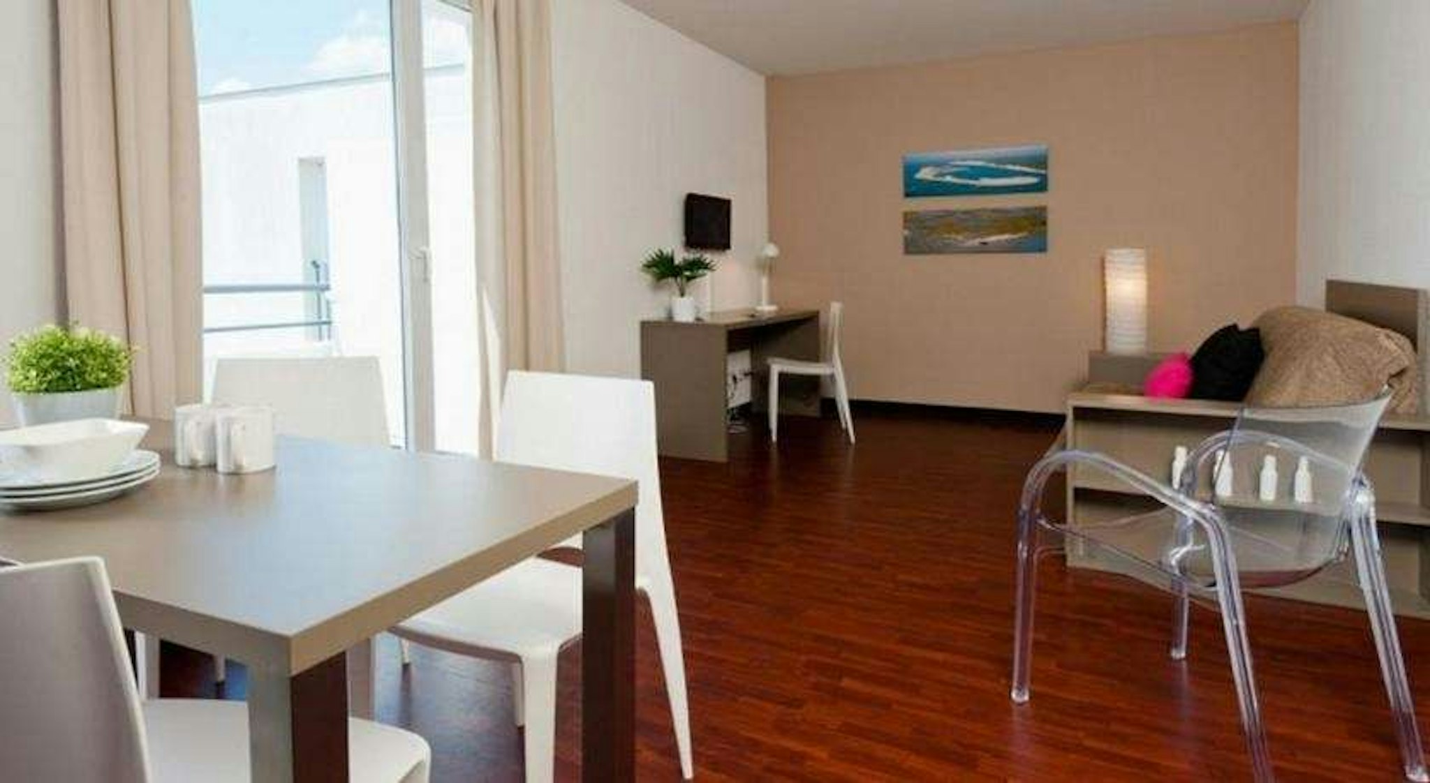 Teneo Apparthotel Talence Centre 37/42