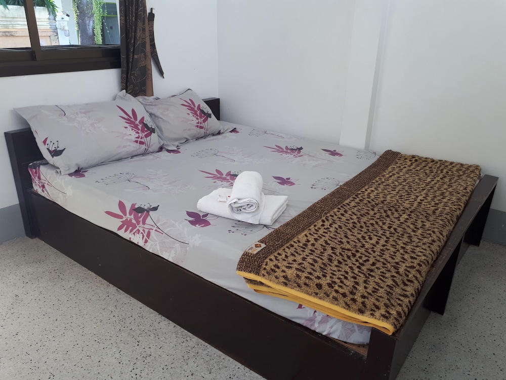 Sukhothai Bungalow 11/21