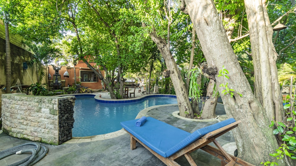 Alam Gili 24/50