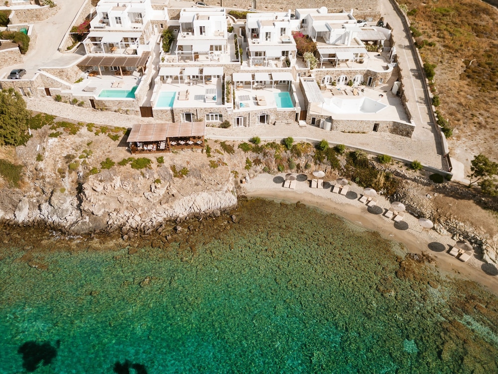 Casa del Mar Mykonos Seaside Resort 75/78