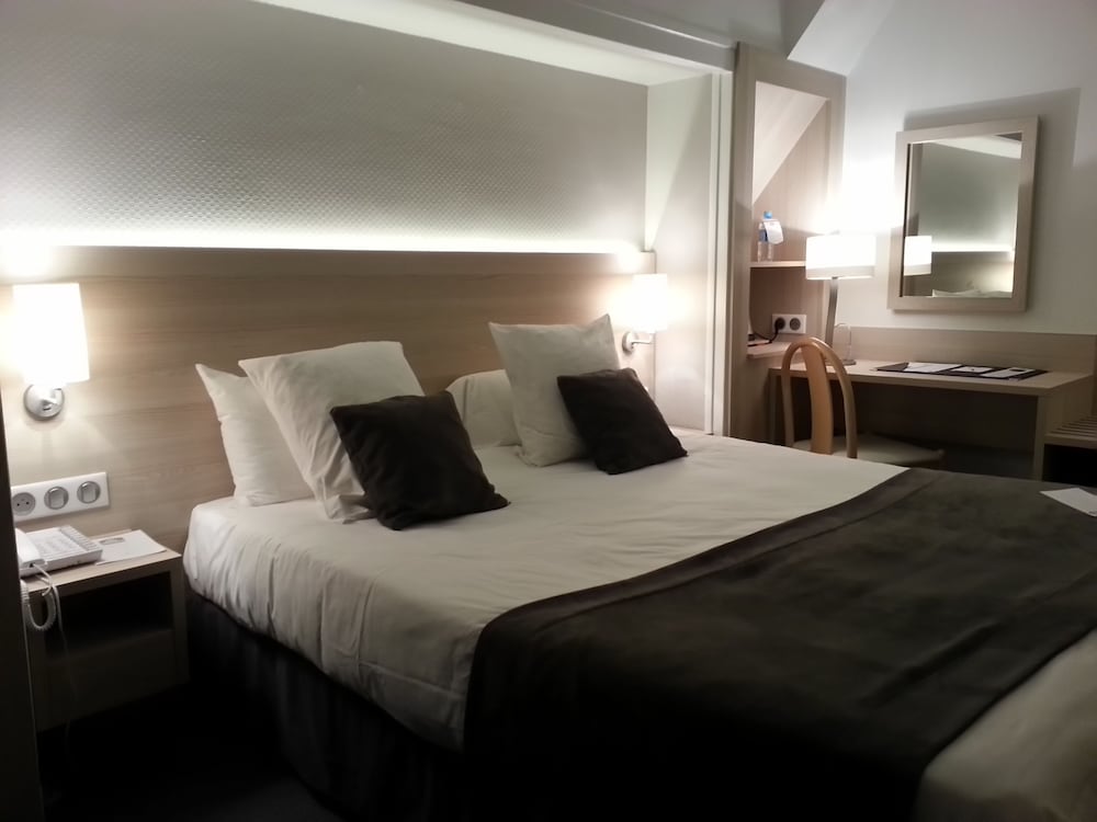 Best Western Plus Le Roof 11/67