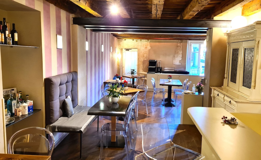 Hotel Piazza Vecchia 58/74