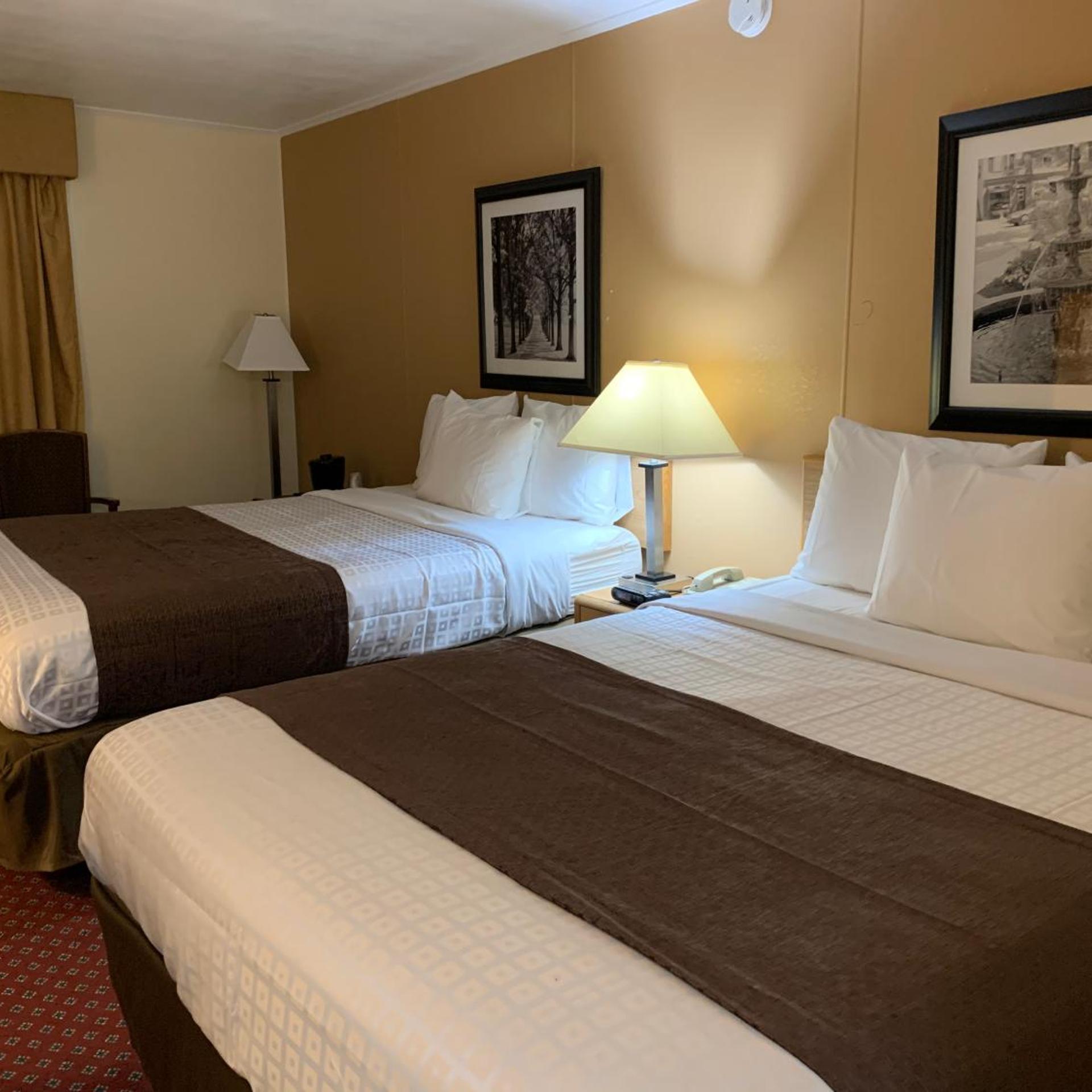 Red Carpet Inn & Suites 21/50