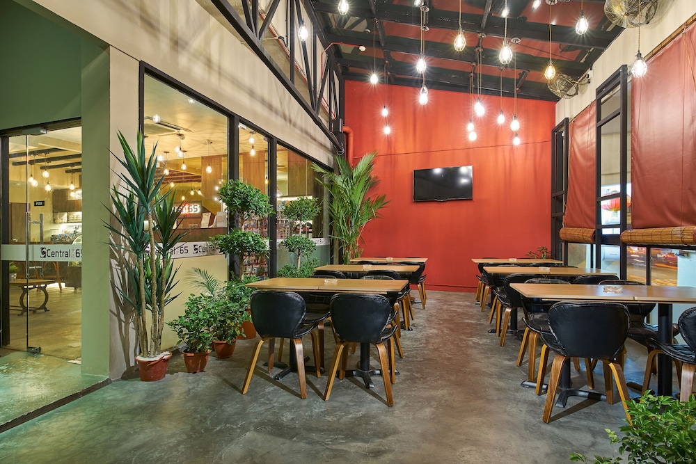 K2 Guesthouse Central 36/48