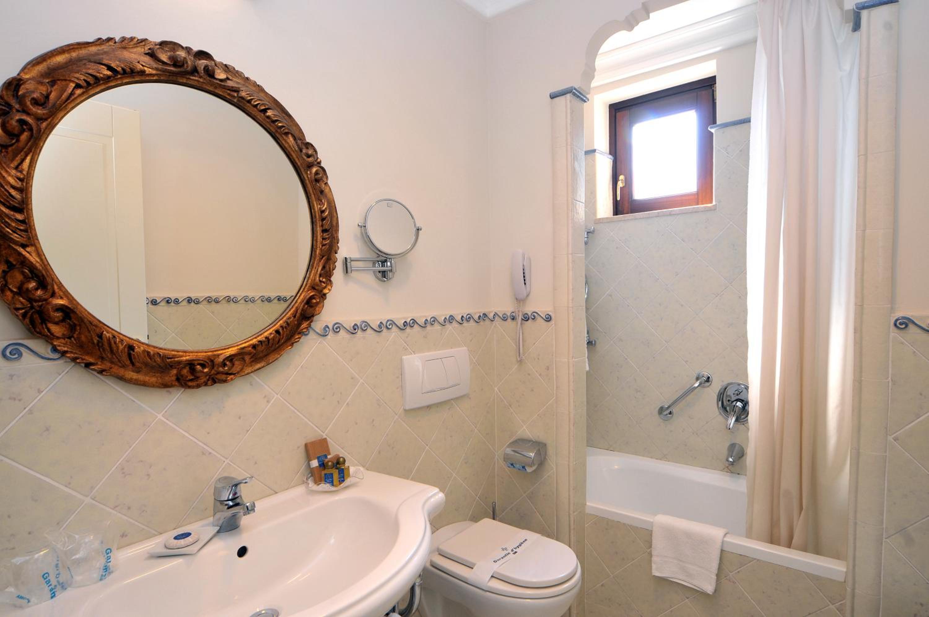 Grand Hotel Arciduca 50/50