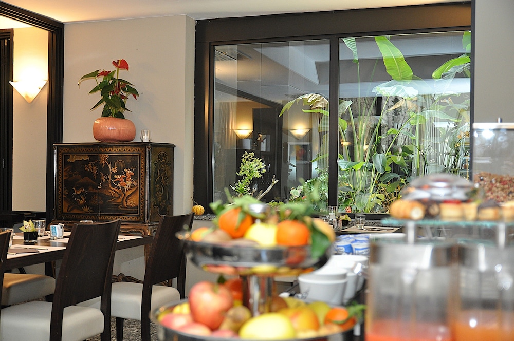 Hotel Comtur 27/62