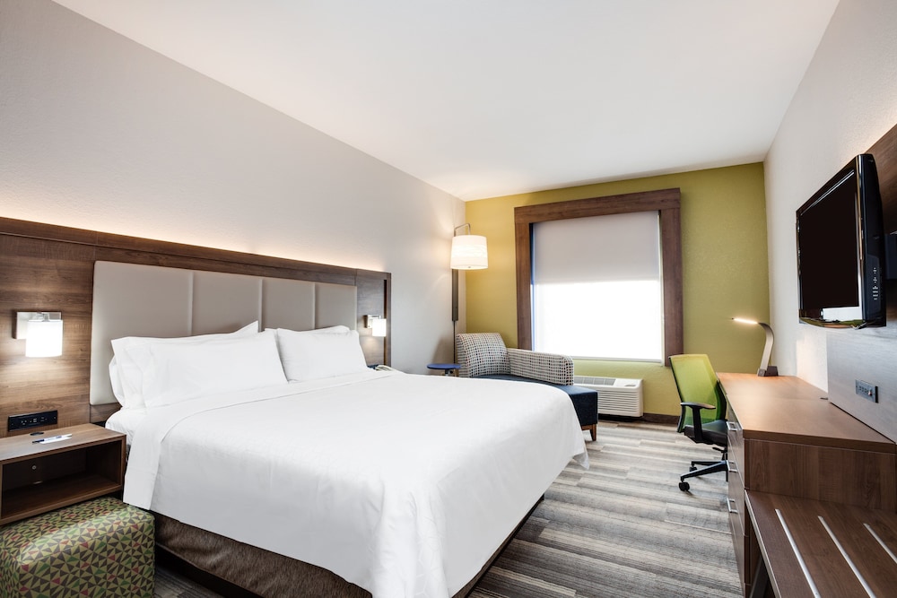 Holiday Inn Express Hotel Suites Clewiston 19/46
