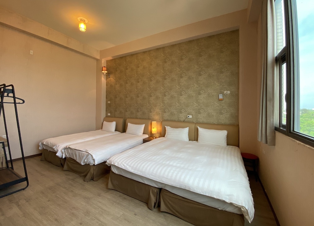 In99 Hotel 15/27