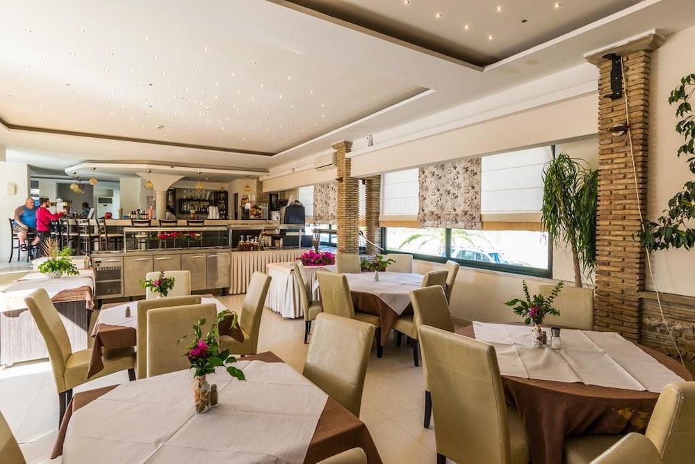 Zante Plaza Hotel & Apartments 19/28