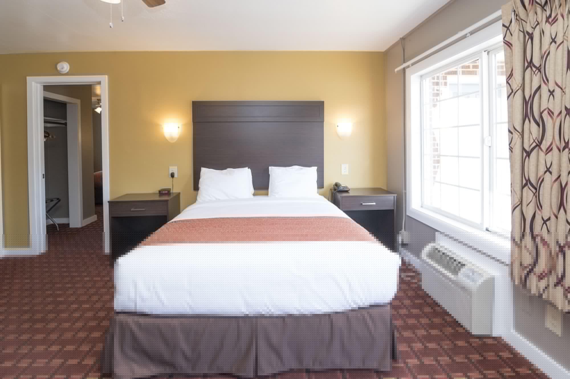 DELUXE, SUITE, 2 QUEEN BEDS