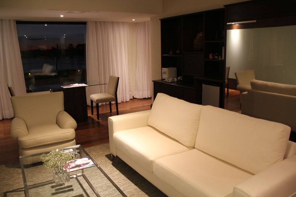 Yacht & Golf Club Paraguayo, a Tribute Portfolio Resort 38/68