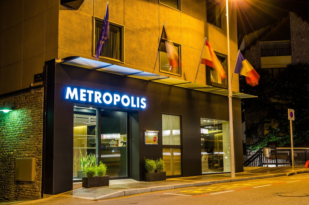 Metropolis 5/72