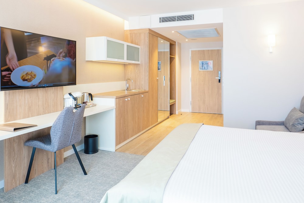 Bel Mare Resort 10/50