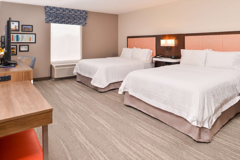 Hampton Inn Statesville 19/72