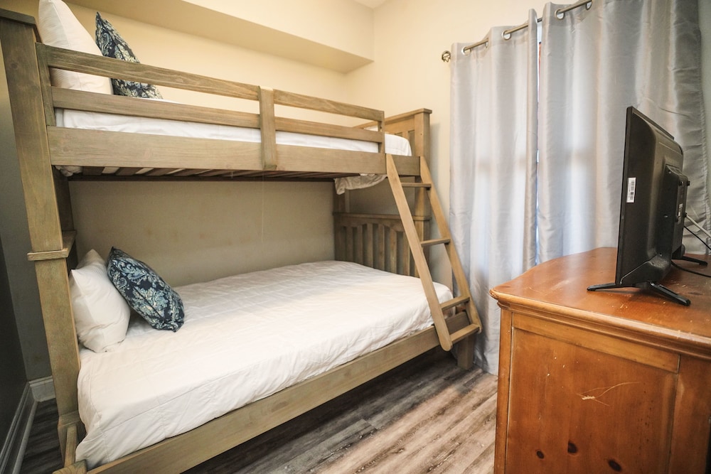 Calypso Beach Resort By Panhandle Getaways 36/82
