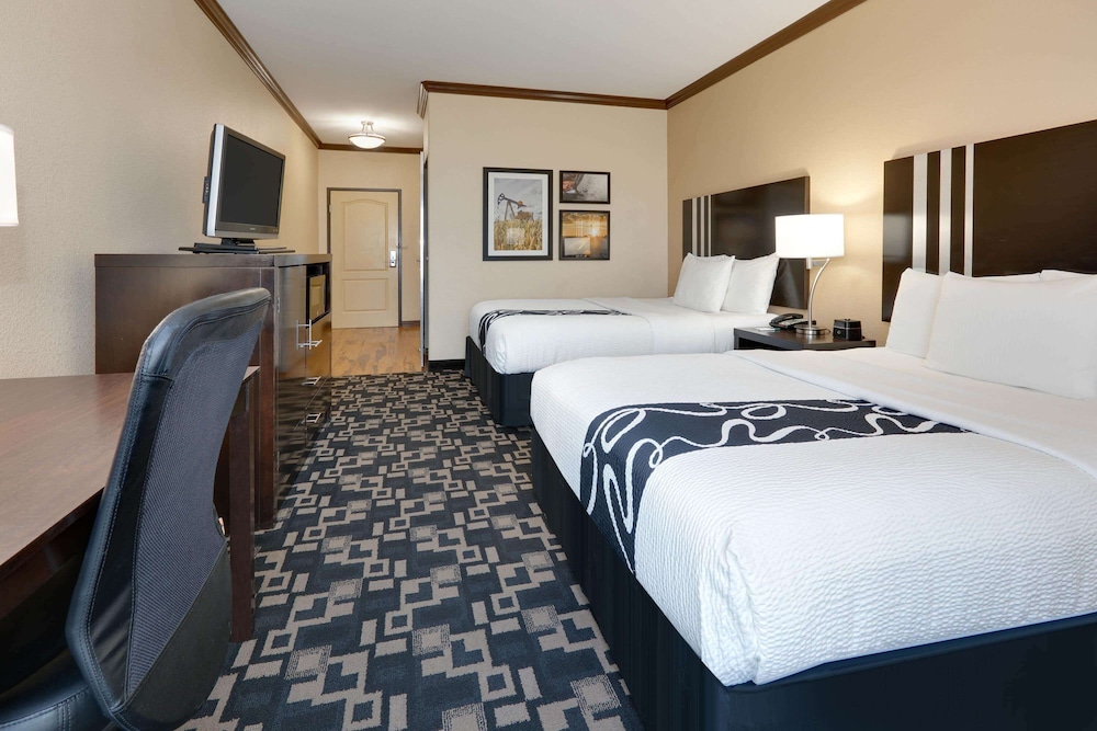 La Quinta Inn & Suites by Wyndham Big Spring 11/48
