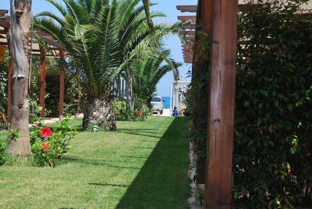 BAIA DI TRAINITI 25/29