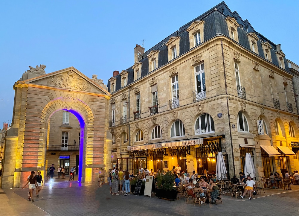Hotel Madame 40/50