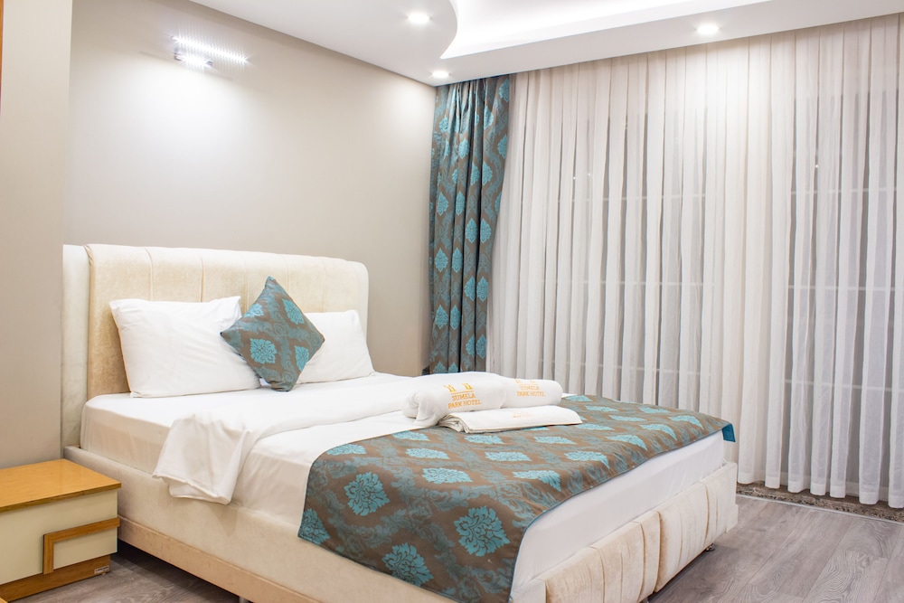 SUPERIOR, DOUBLE BED