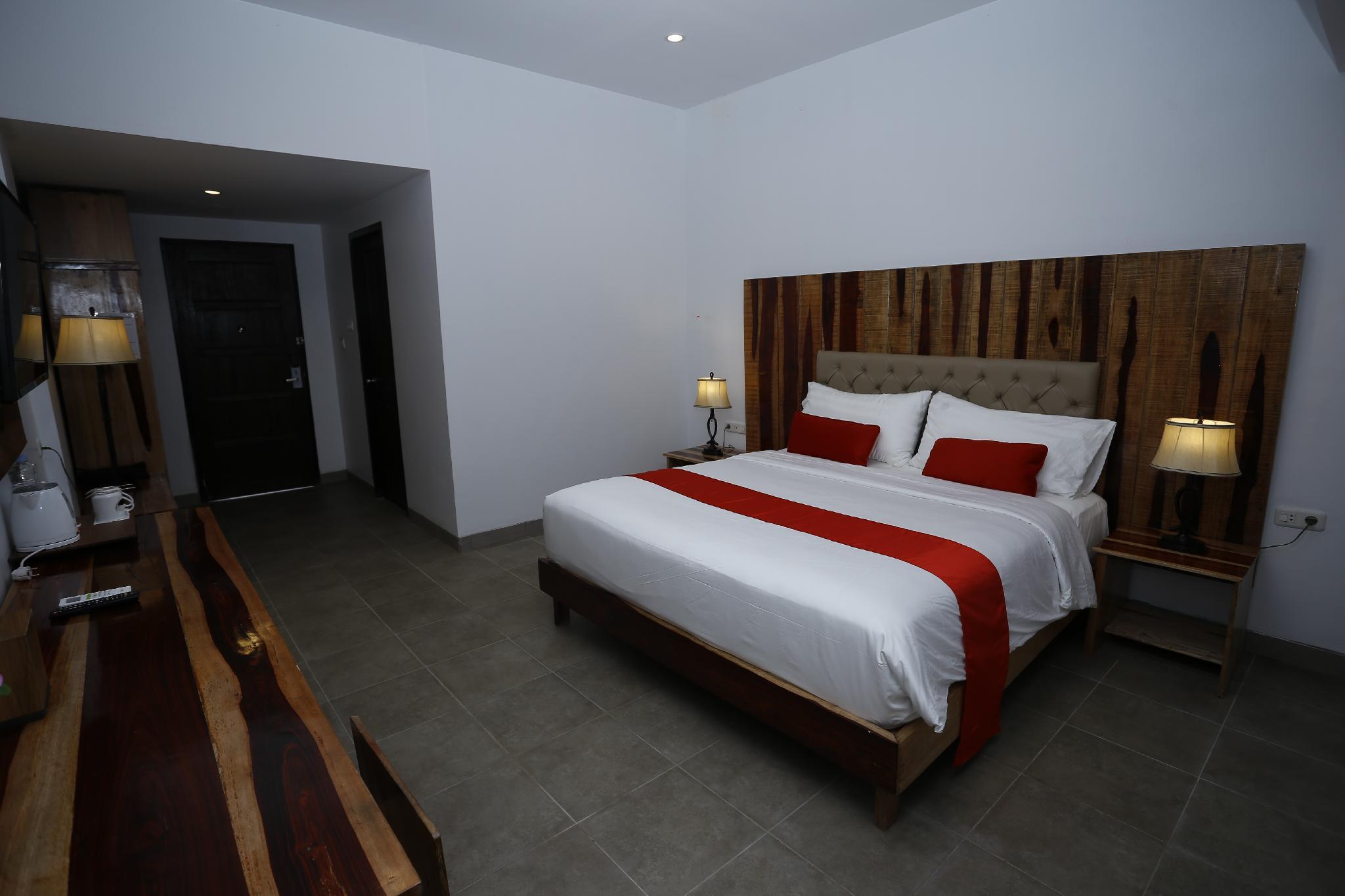 غرفة ديلوكس بسرير كينج بشرفة