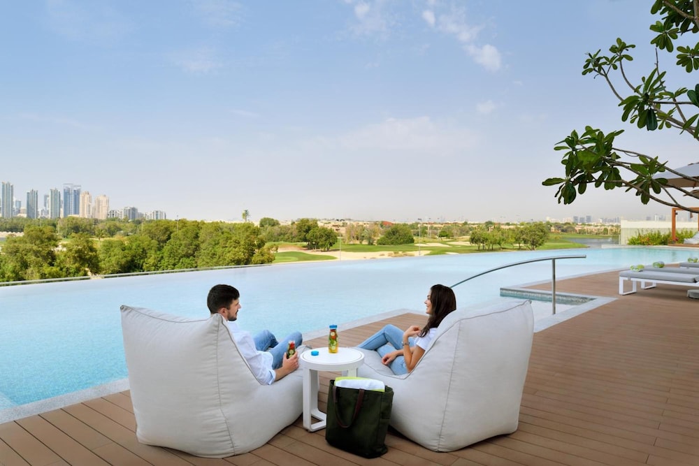Vida Emirates Hills 13/51