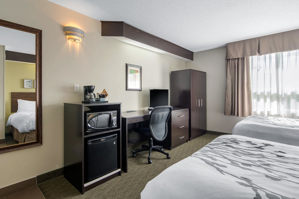 Sleep Inn Sault Ste. Marie 7/41