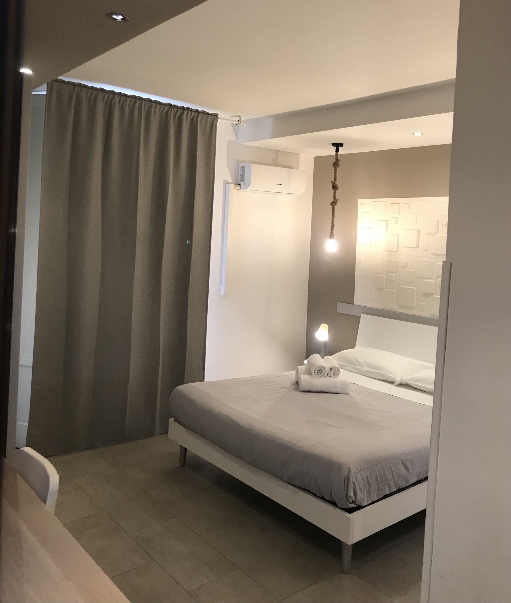 1 BEDROOM, SUPERIOR, CITY VIEW, BALCONY