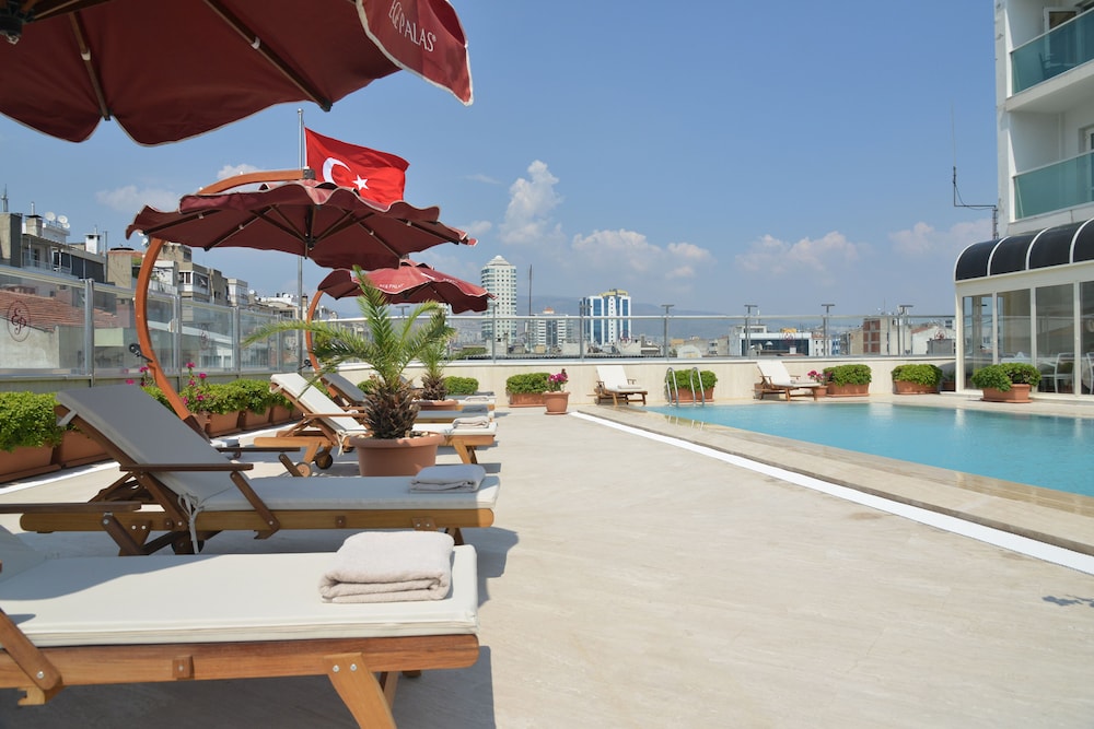 Ege Palas Business Hotel 65/66