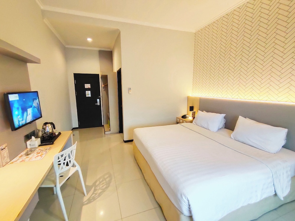 Deluxe, Twin Beds