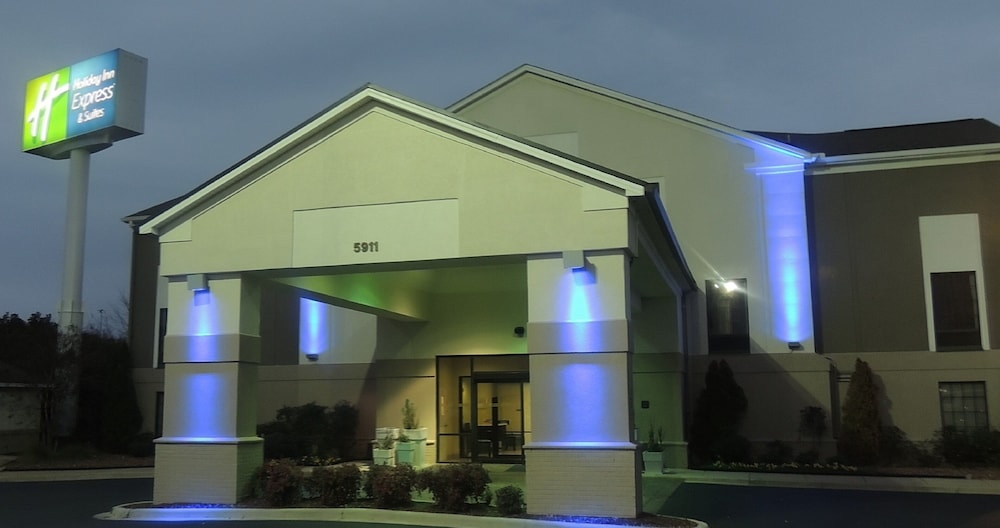 Holiday Inn Express Hotel & Suites Birmingham Ne - Trussville 1/50