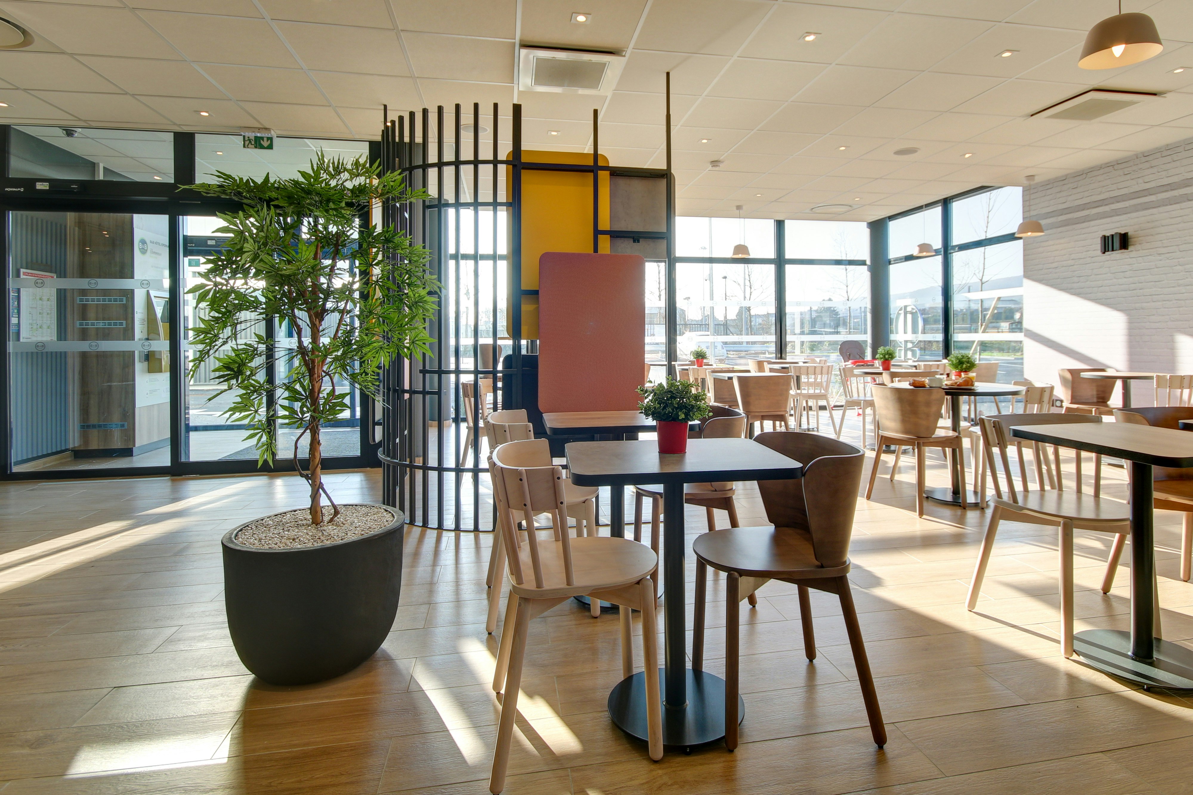 B&B Hotel Epernay 32/35