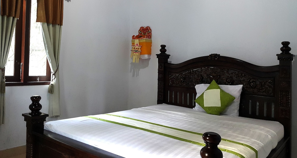Wahyu Dewata Villa 14/50