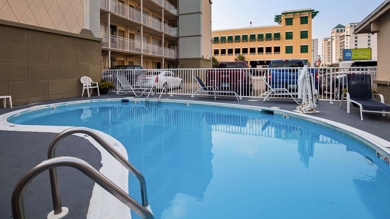 SureStay Hotel by Best Western Virginia Beach Royal Clipper 33/45