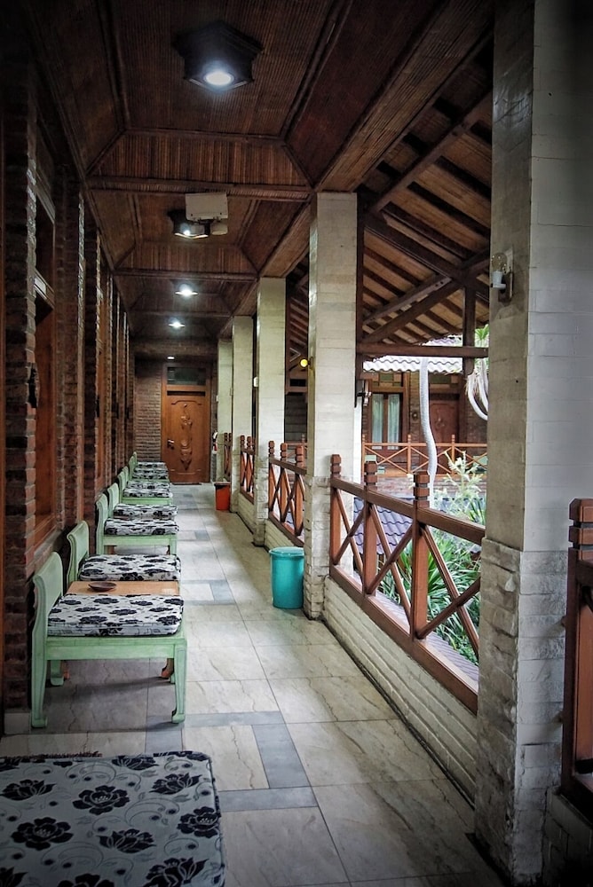 Arys Garden Hotel Yogyakarta 9/23
