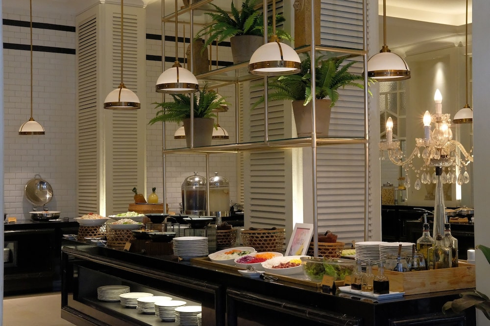 Java Paragon Hotel And Residences 64/76