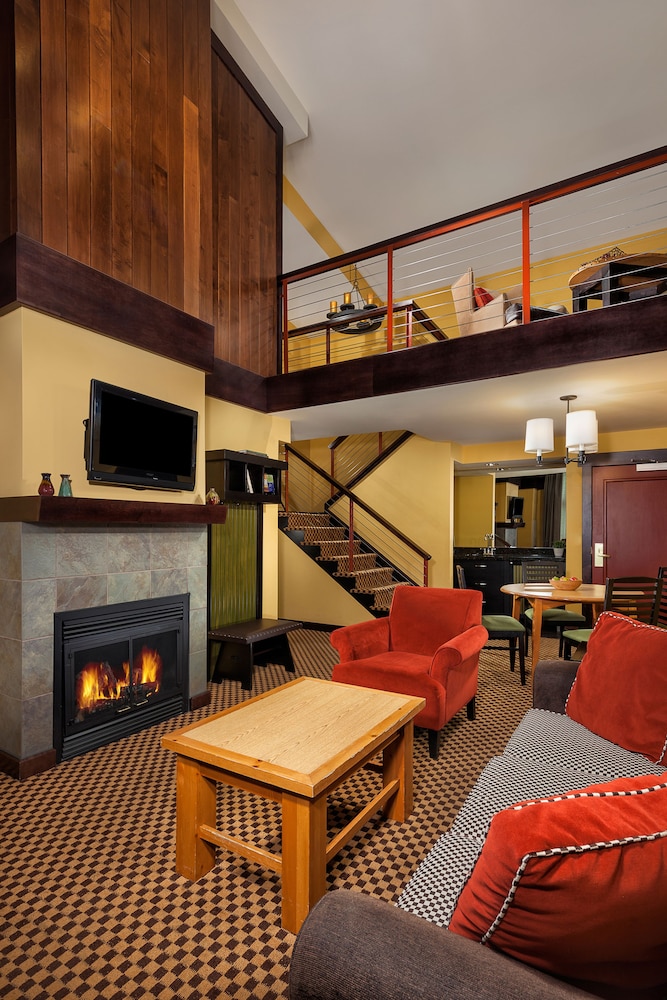 Bear Creek Mountain Resort 30/64