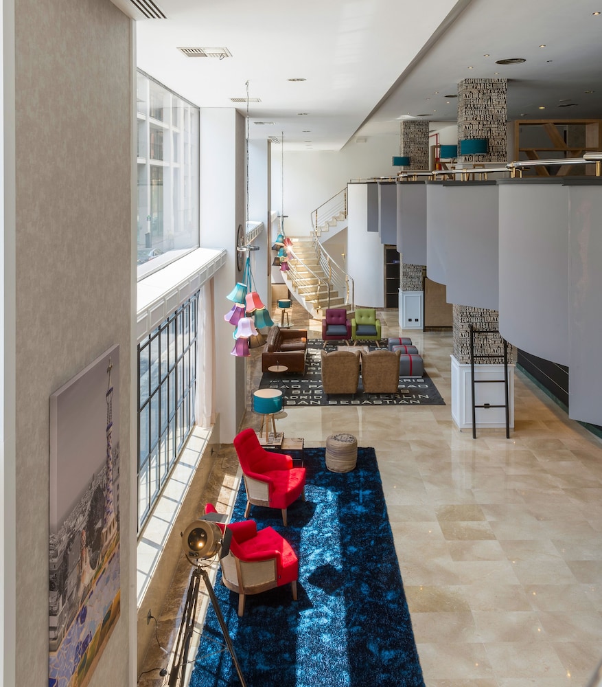 Innside by Melia Barcelona Apolo 53/75