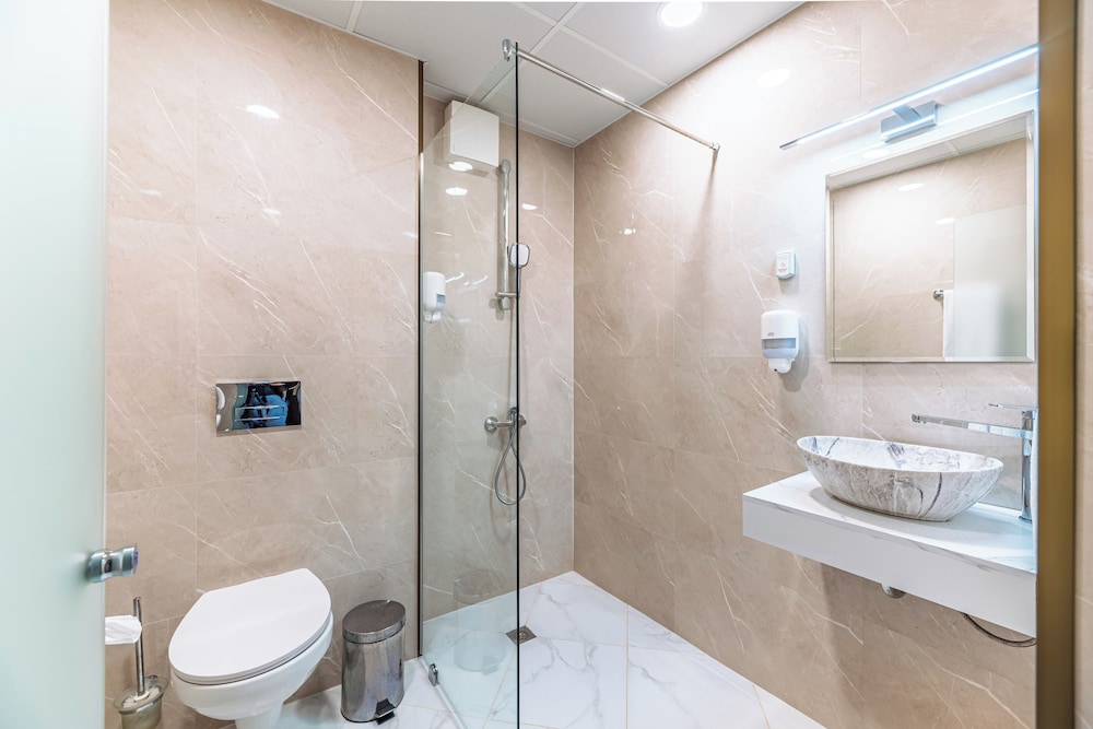 Art Hotel Simona 38/40