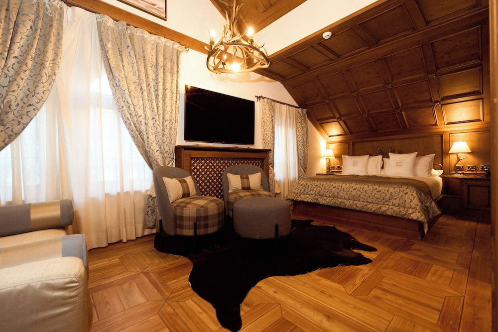 Ambra Cortina Luxury Fashion Boutique Hotel 42/55