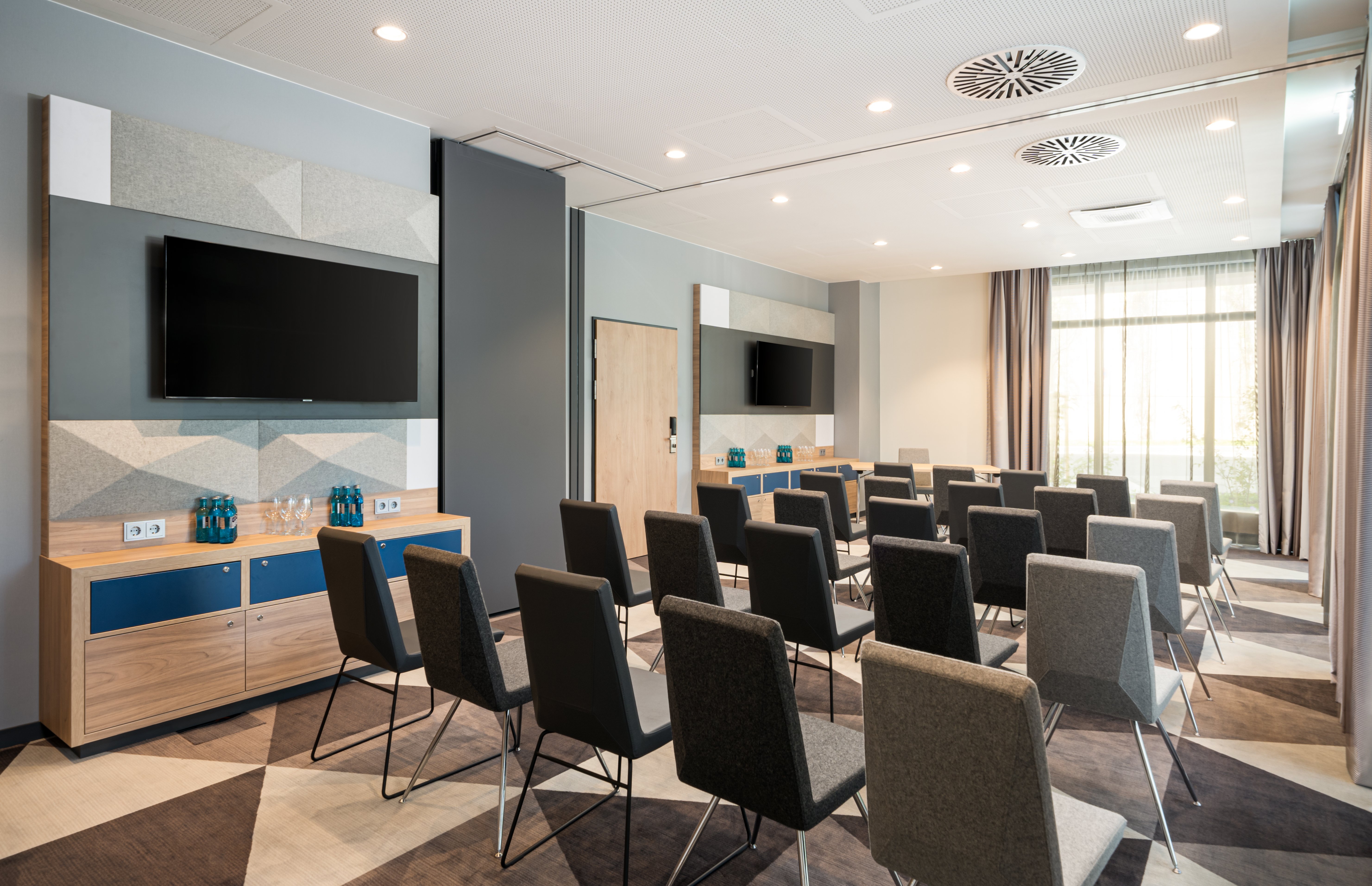 Holiday Inn Express Rosenheim 53/63