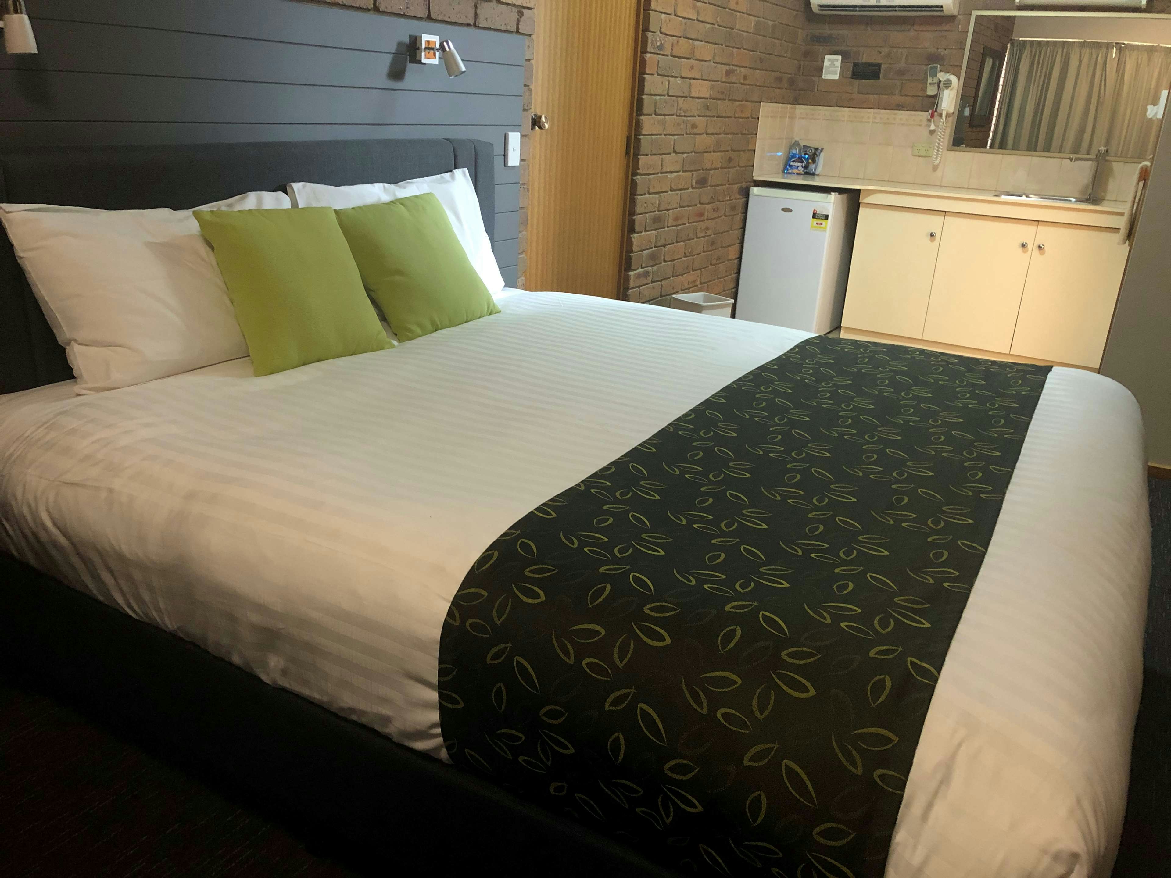 Best Western Travellers Rest Motor Inn 4/8