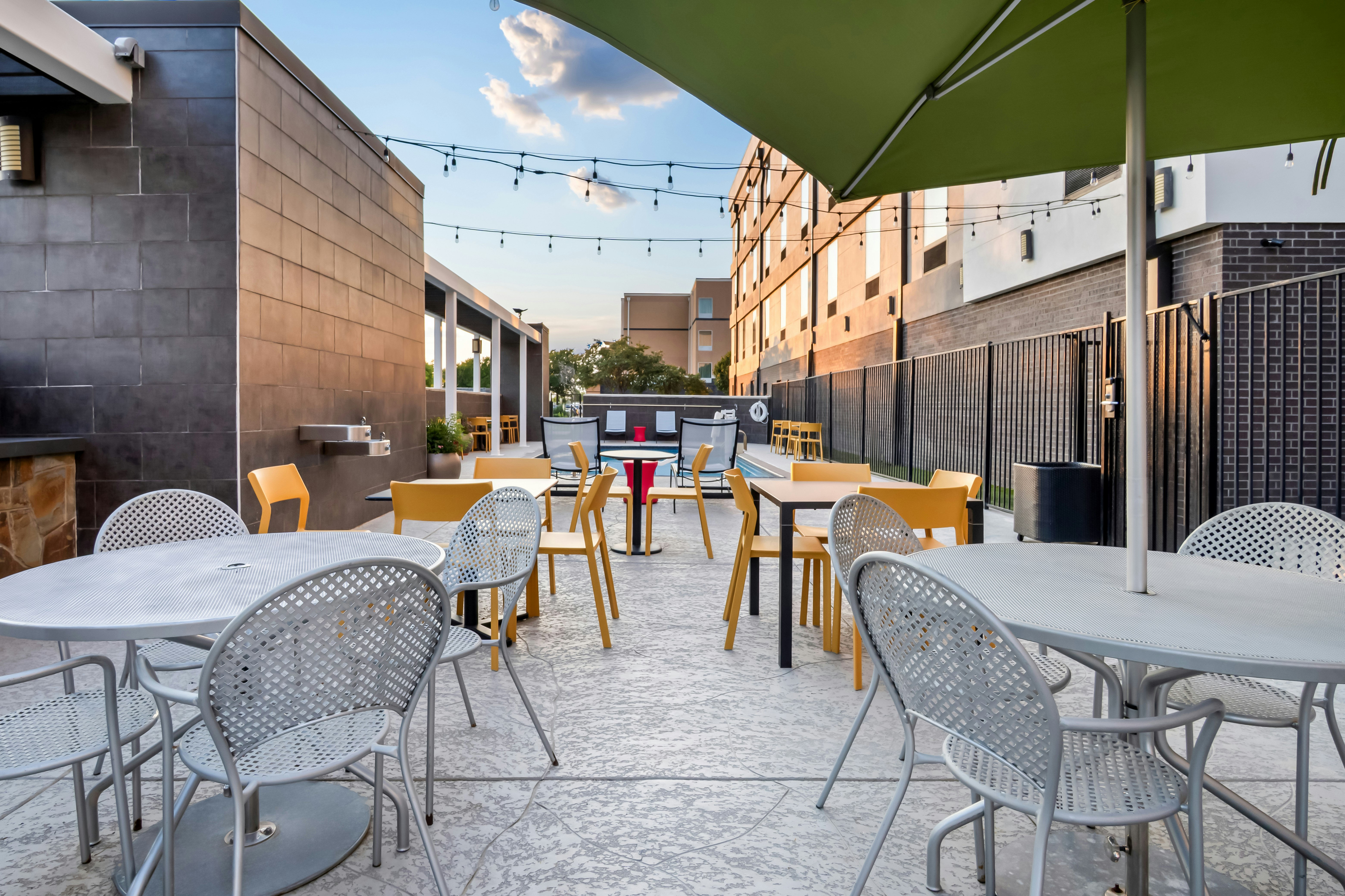 Home2 Suites By Hilton Irving / Dfw Airport North 44/63