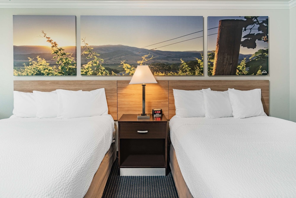 Days Inn By Wyndham Winnemucca 25/56