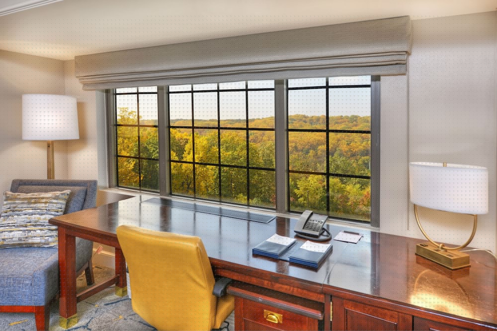 Sheraton Baltimore Washington Airport Hotel - BWI 35/56