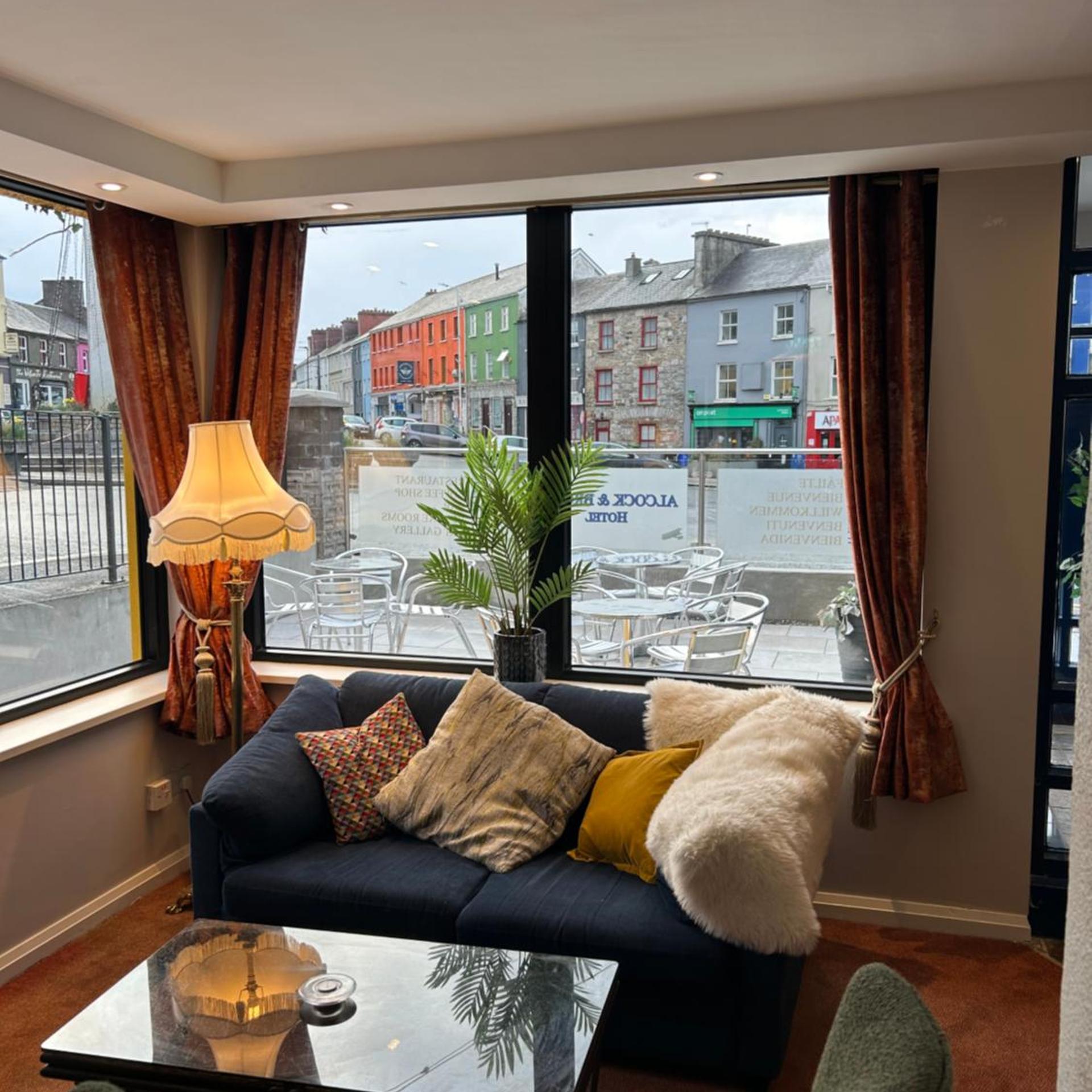 Alcock & Brown Hotel 27/48